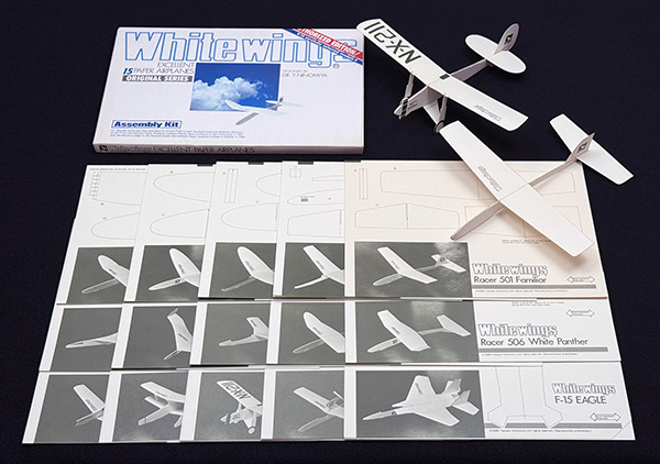 Photo showing one kit opened up and spread out